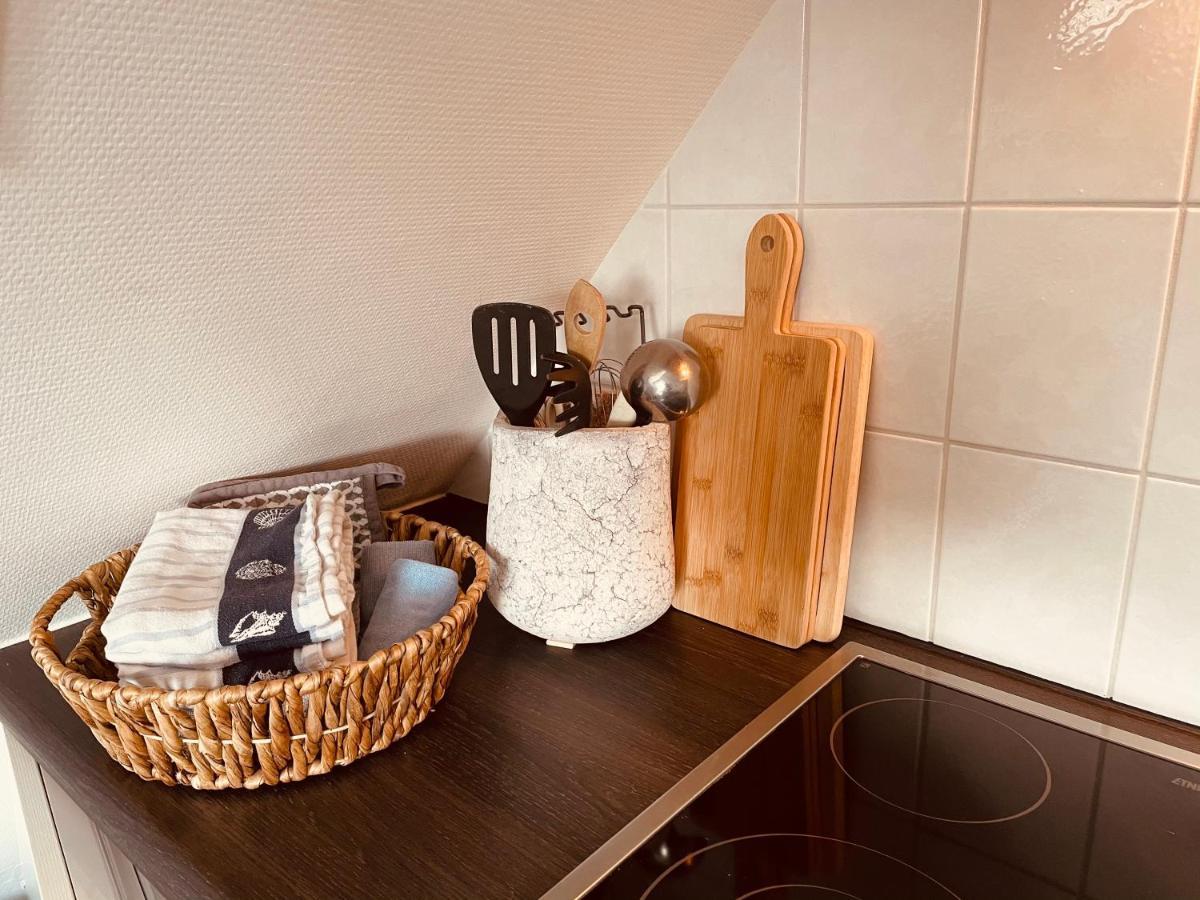 Familie Metz Apartment Buren  Ngoại thất bức ảnh